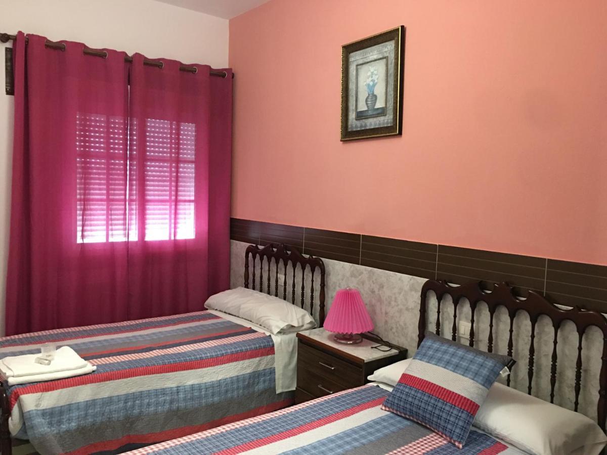 Hostal O Labrador Ξενοδοχείο O Hospital Εξωτερικό φωτογραφία