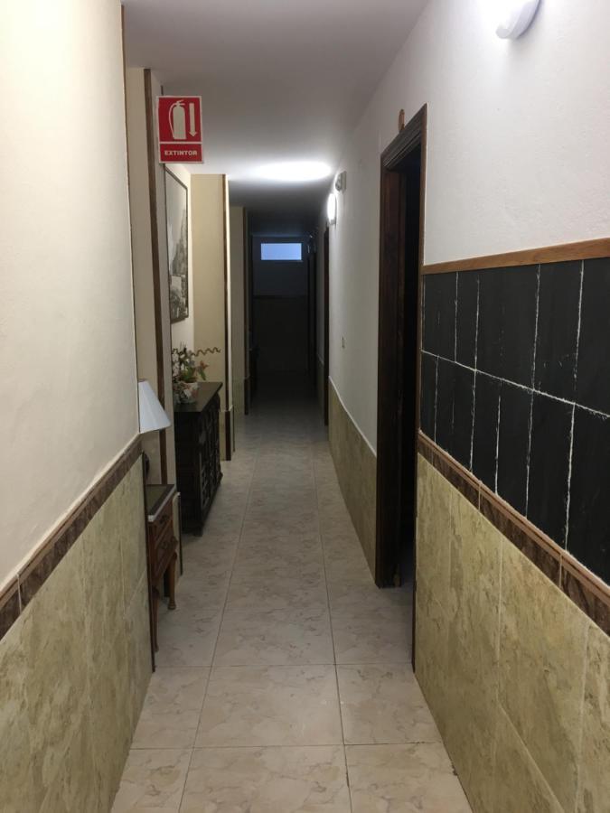 Hostal O Labrador Ξενοδοχείο O Hospital Εξωτερικό φωτογραφία