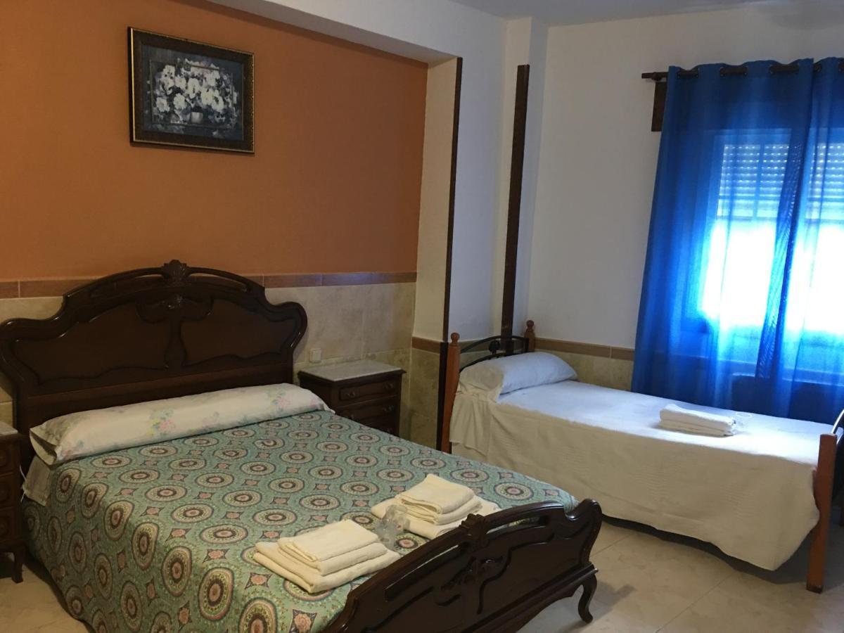 Hostal O Labrador Ξενοδοχείο O Hospital Εξωτερικό φωτογραφία